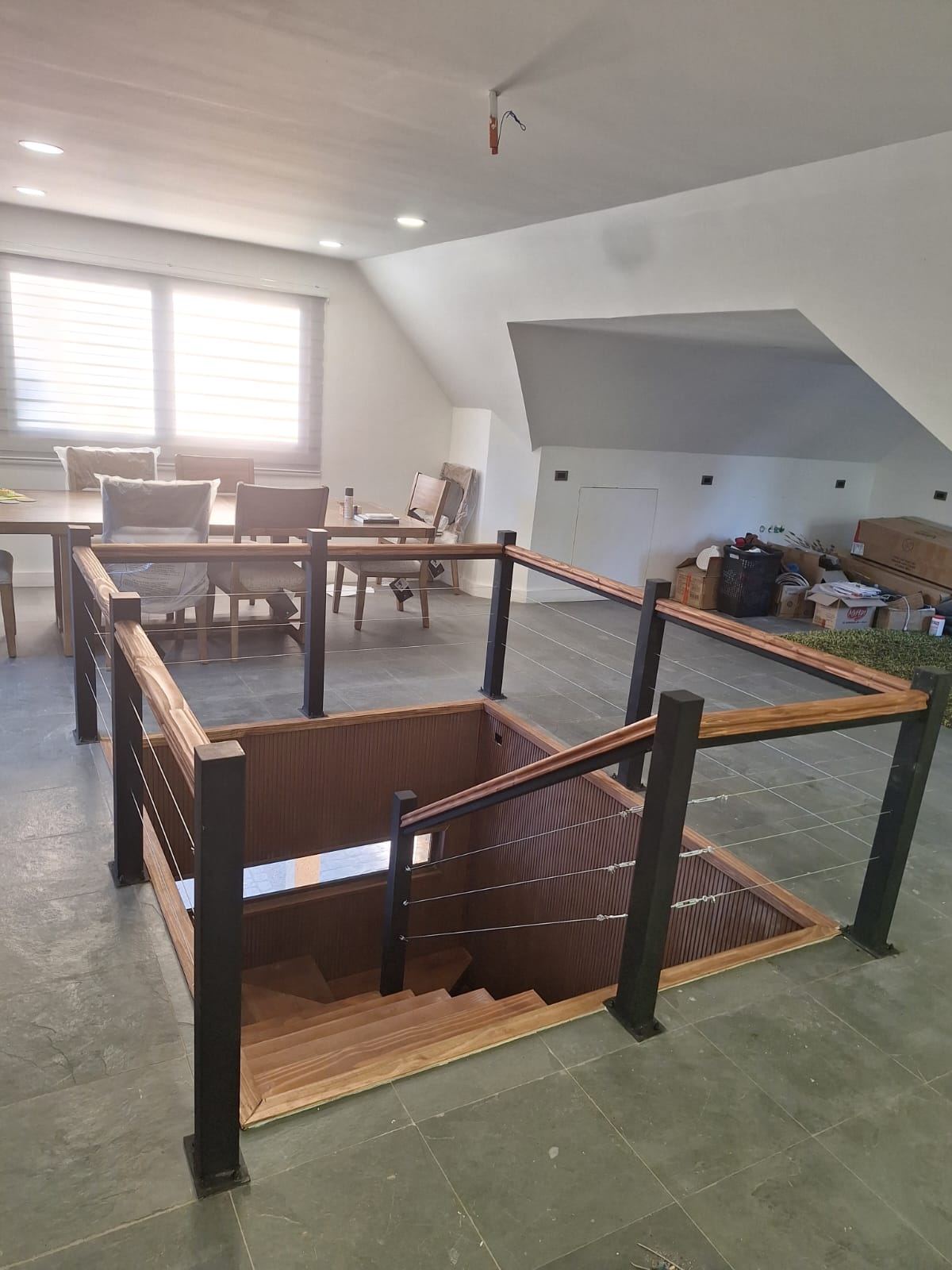 Remodelación caja de escalera — Las Perdices